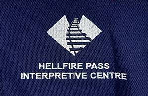 ตัวอย่างงานปักคอมพิวเตอร์ เสื้อโปโลพนักงาน แบบที่ 24 - Toffy Boutique