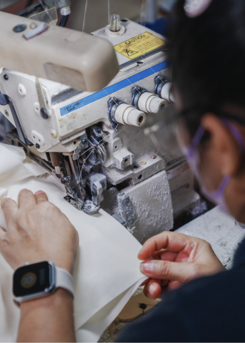เย็บ - ขั้นตอนการผลิตยูนิฟอร์ม Toffy Boutique